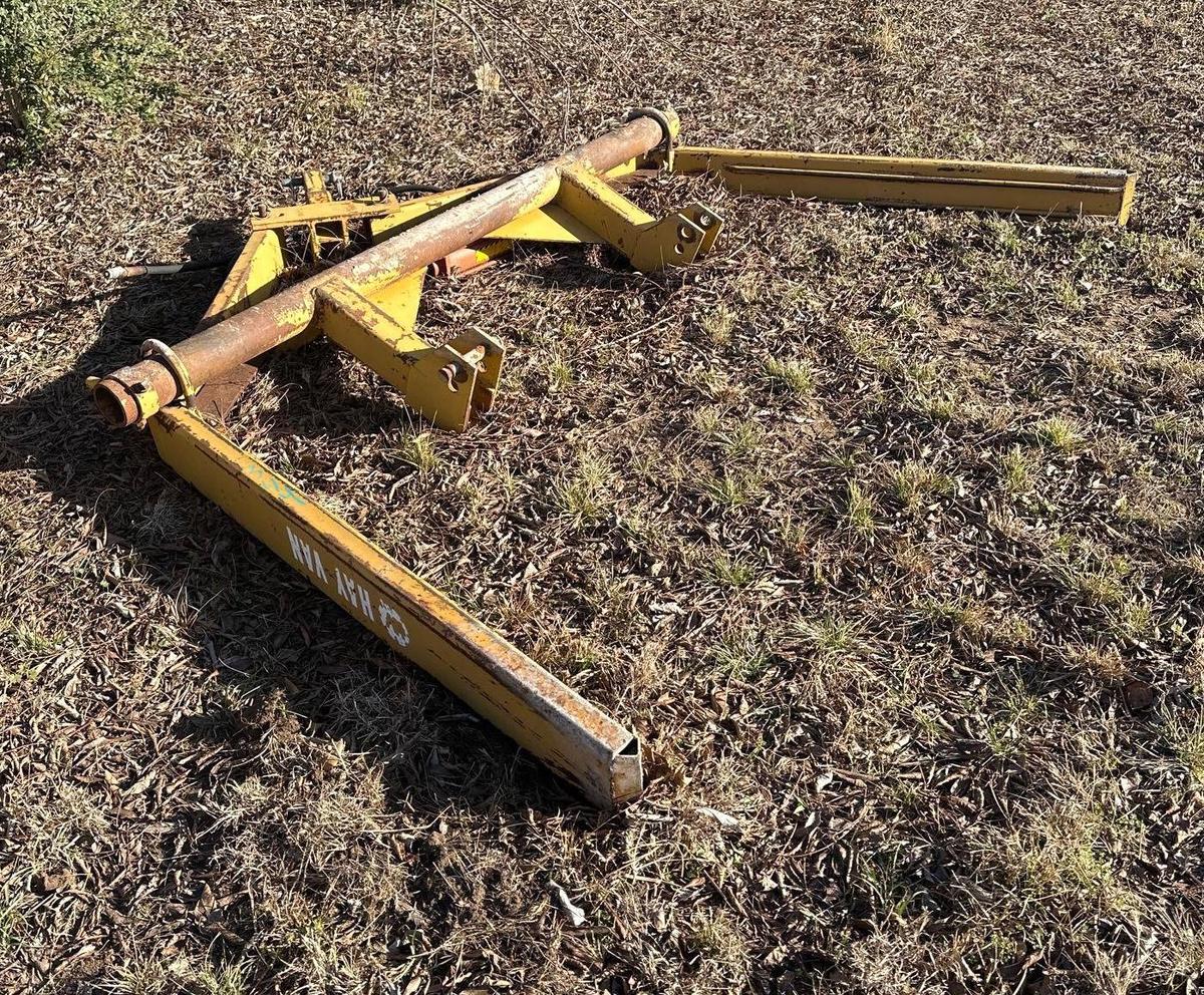 Hay Van 3-pt Bale Handler