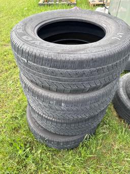 Set of 4 Toyo 265/65 R17 Tires