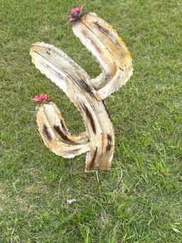 Cactus Metal Yard Art