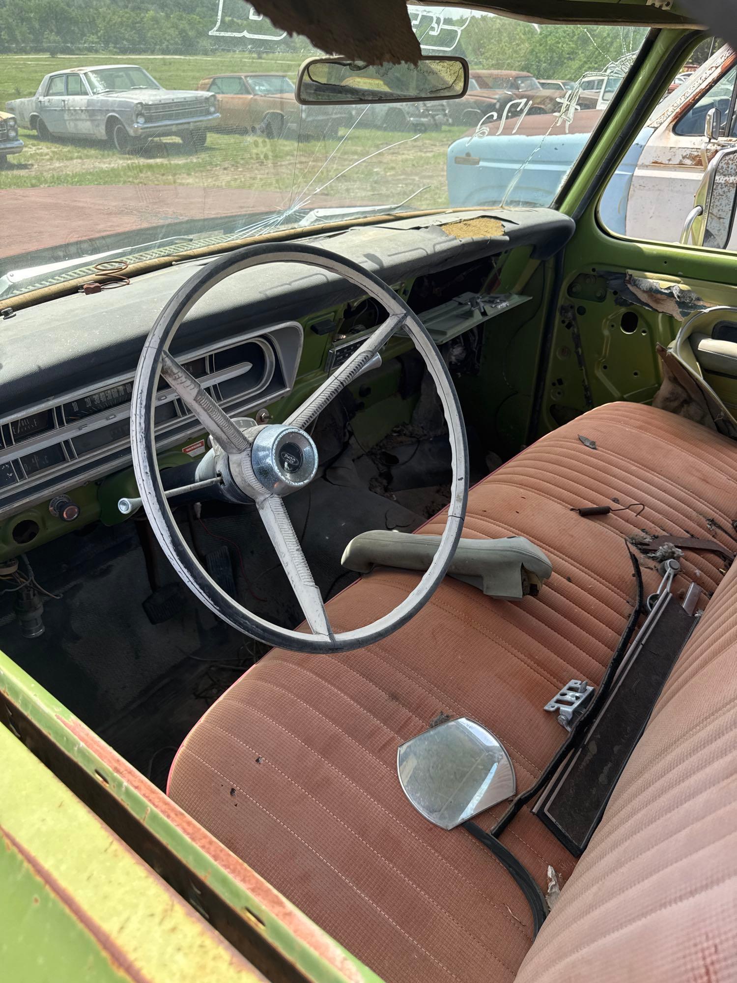 1972 Ford Pickup Explore Edition - Comes with Title
