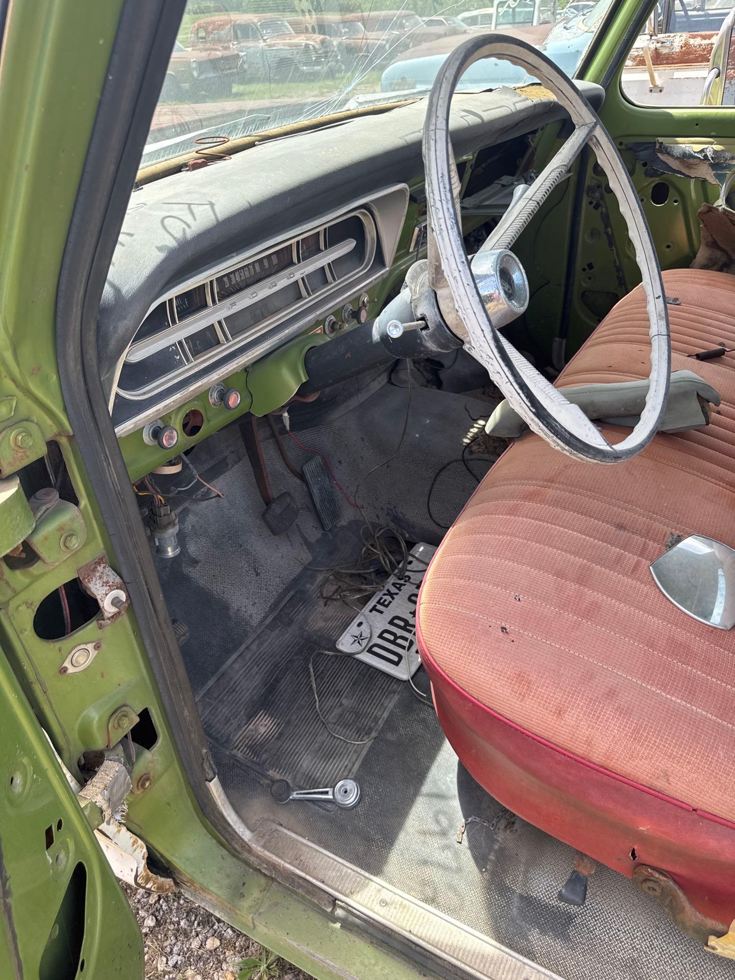 1972 Ford Pickup Explore Edition - Comes with Title