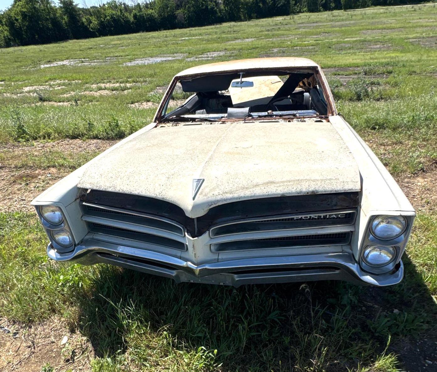 1966 Pontiac Catalina 2 DR HT - Comes with Title