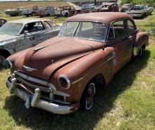 1951 Chevrolet 2 DR Style Line Deluxe - Its a Roller - No Motor or Transmission - Comes with Parts