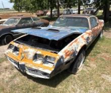 1980 Pontiac Trans Am - Has Motor - Comes with Title