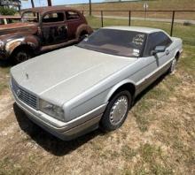 1987 Cadillac Allante - Comes with Title