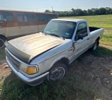 1994 Ford Ranger XLT Truck - 159K miles - Comes with Title