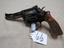 SMITH & WESSON