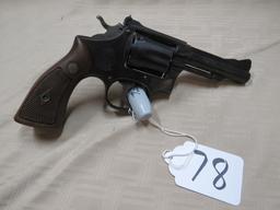 SMITH & WESSON