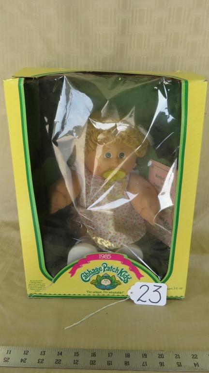 1985 CABBAGE PATCH DOLL