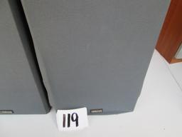 2 Yamaha Speakers