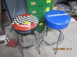 2 Counter Stools