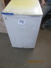 GE Dorm Size Refrigerator