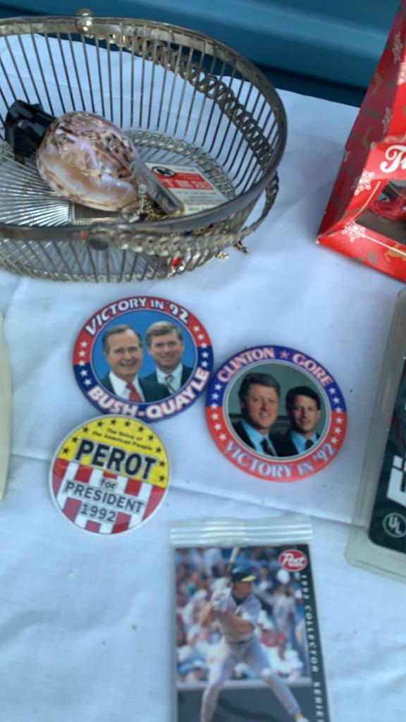 Clinton pins Misc items
