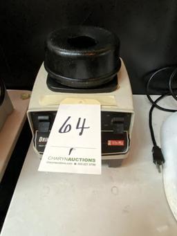 VITAMIX BLENDER BASE MOD. VM0100
