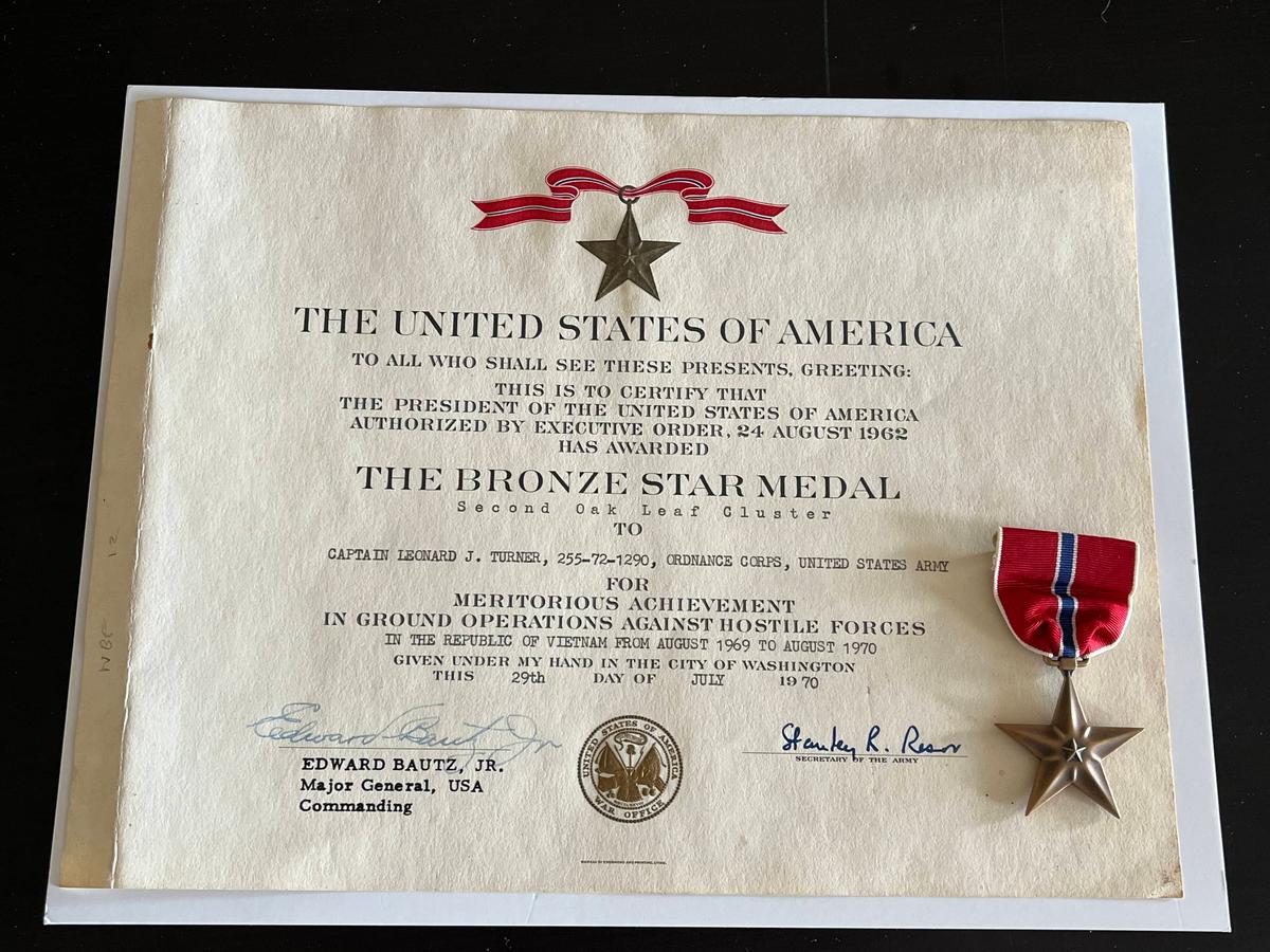 1970 Vietnam War Bronze Star Medal and Certificate