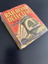 Chuck Malloy Railroad Detective on the Streamliner Whitman Comic #1453 Golden Age 1938