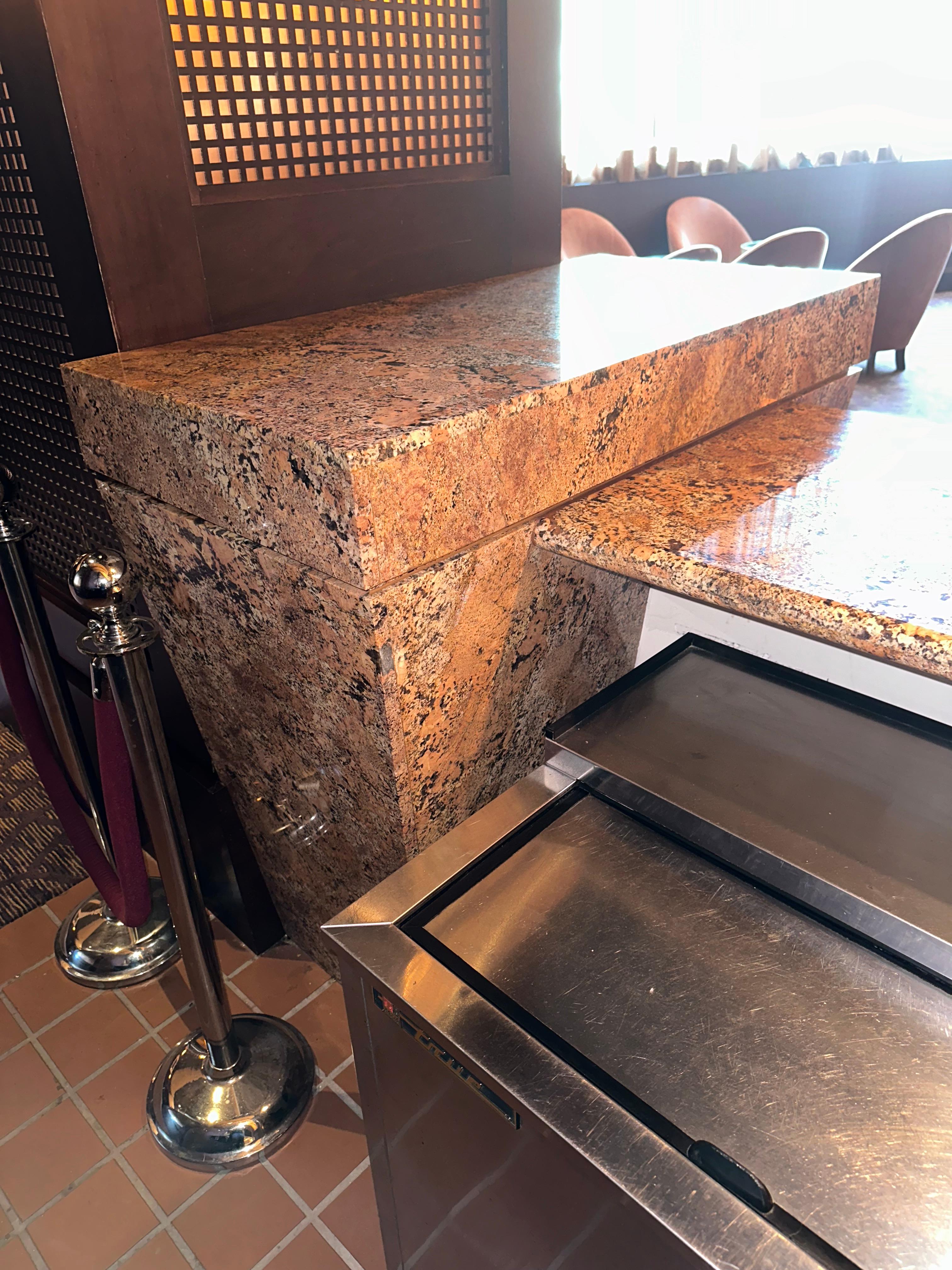 30' L Decor Multi-Level Granite Bar