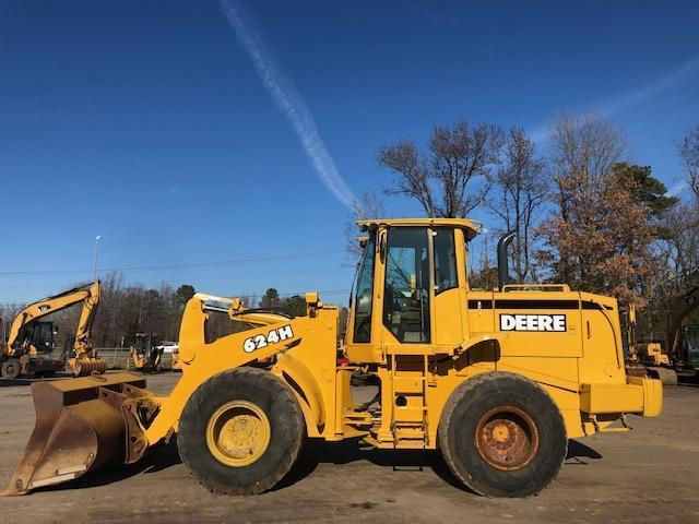 John Deere 624H Wheel Loader