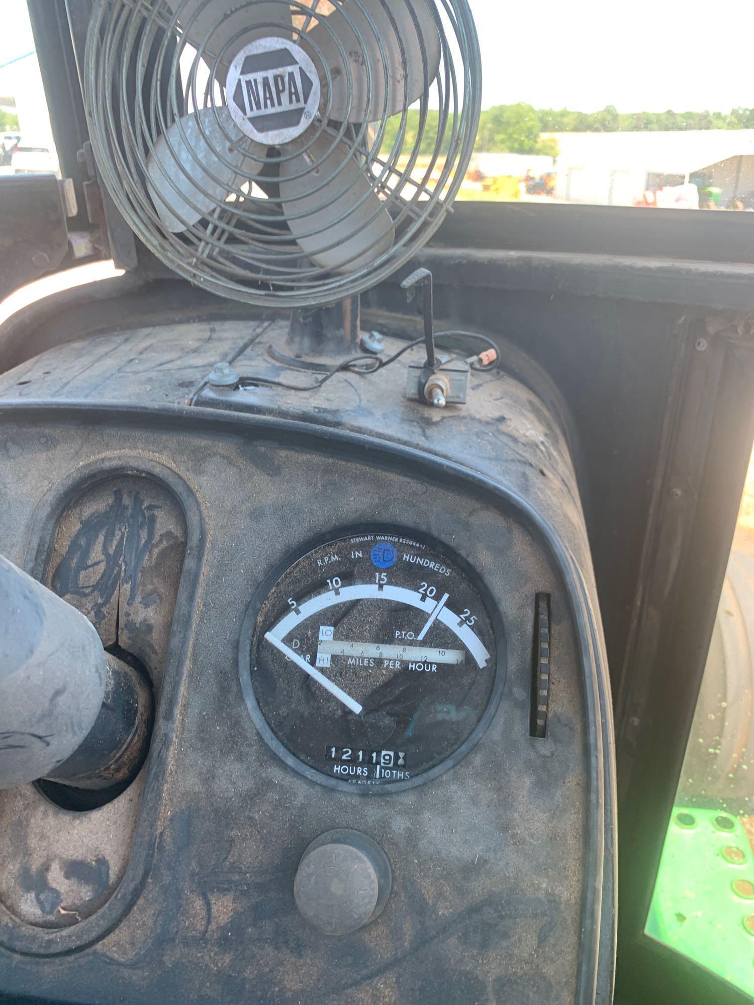 John Deere 4230 2WD Tractor