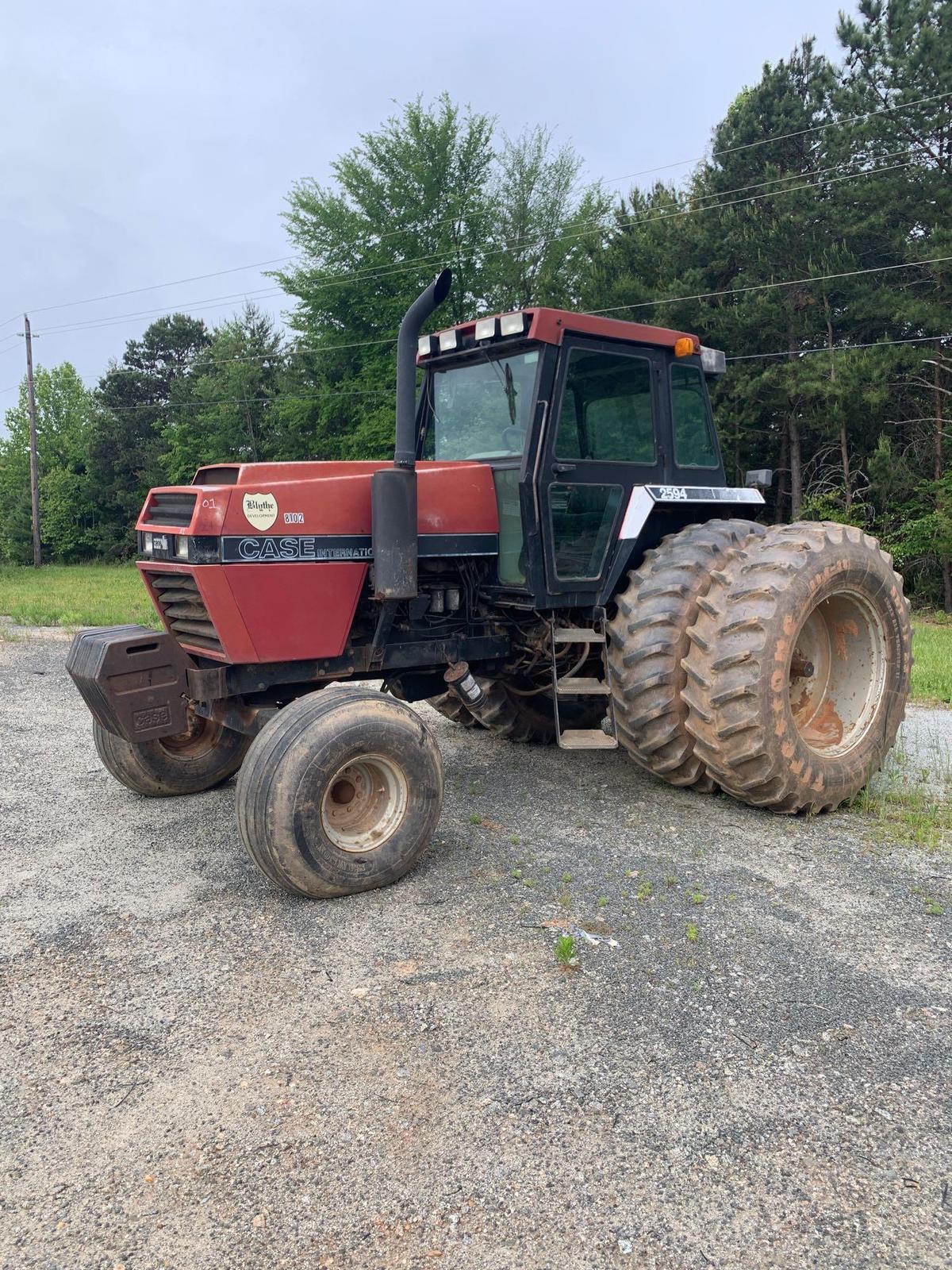 CASE IH 2594 2WD Tractor