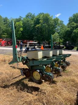 John Deere 7000 4 Row 38in Row Planter