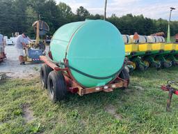 Snyder 900 Gallon Poly Tank w/Pump and Hoses