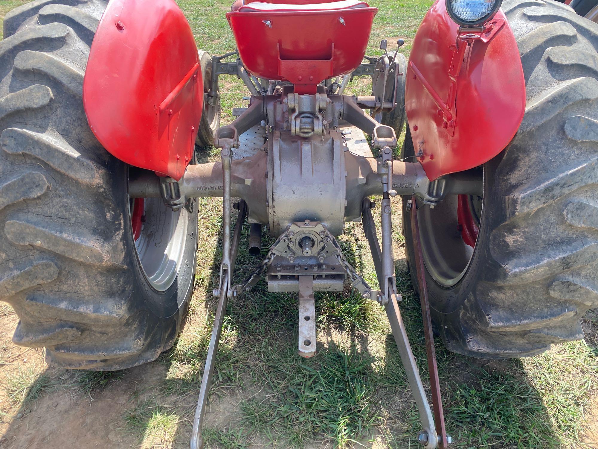 Massey Ferguson 135 Tractor