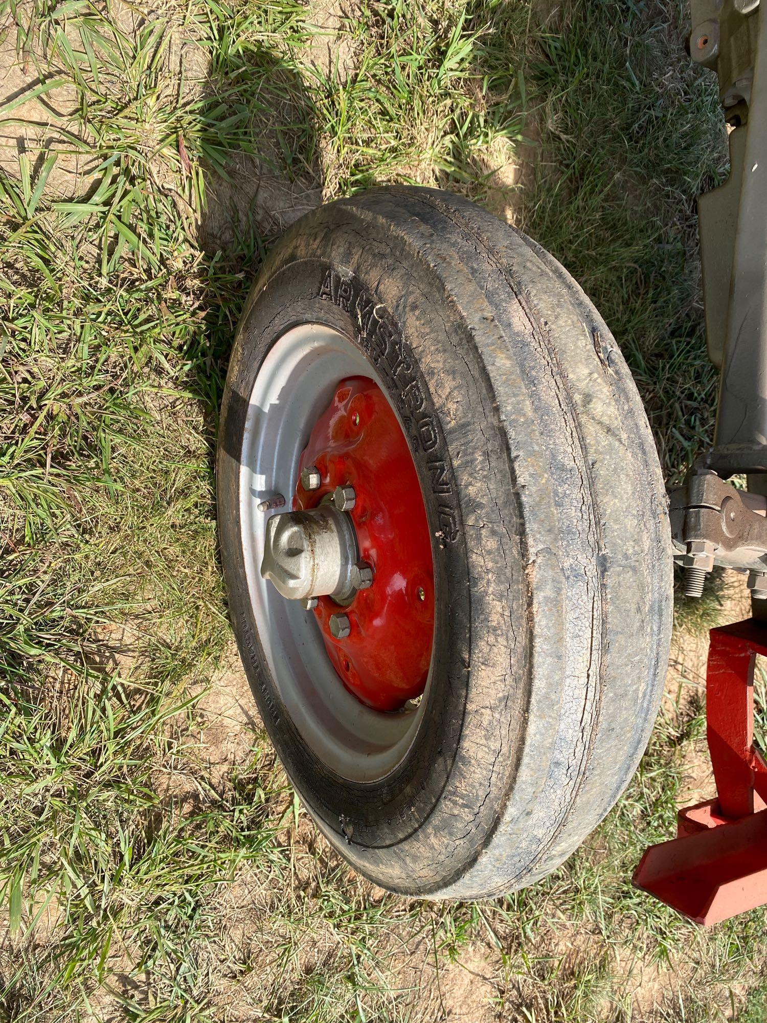 Massey Ferguson 135 Tractor