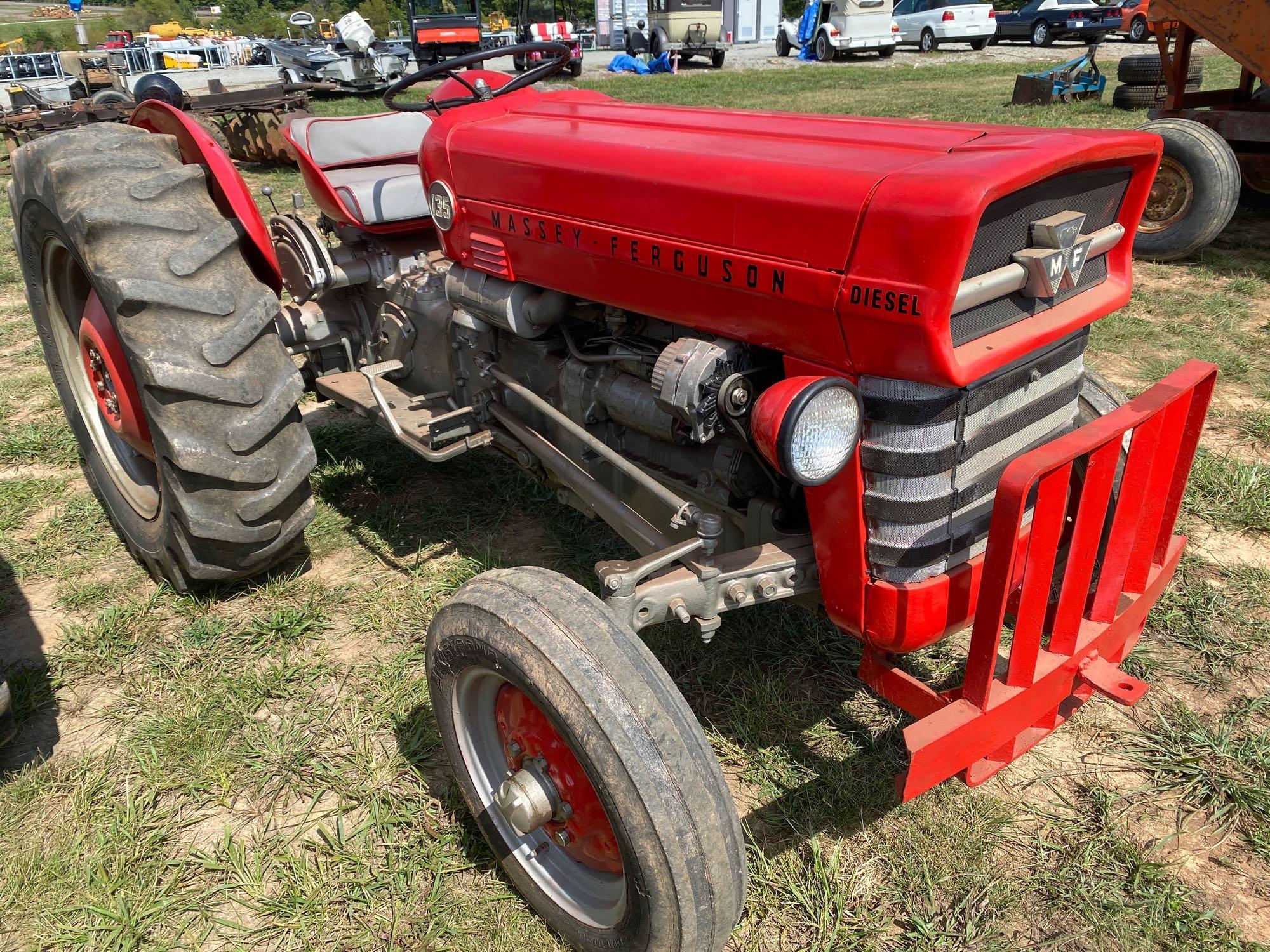 Massey Ferguson 135 Tractor