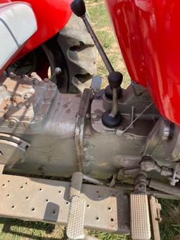 Massey Ferguson 135 Tractor
