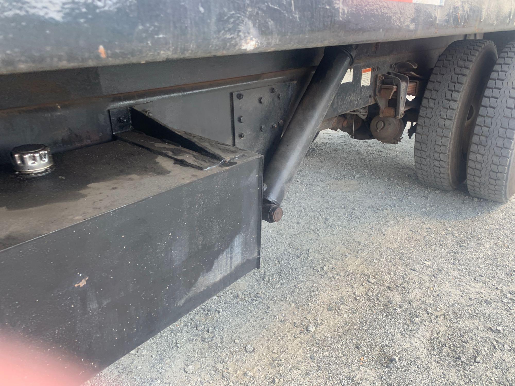 2002 Freightliner FL70 S/A Grapple Dump Truck