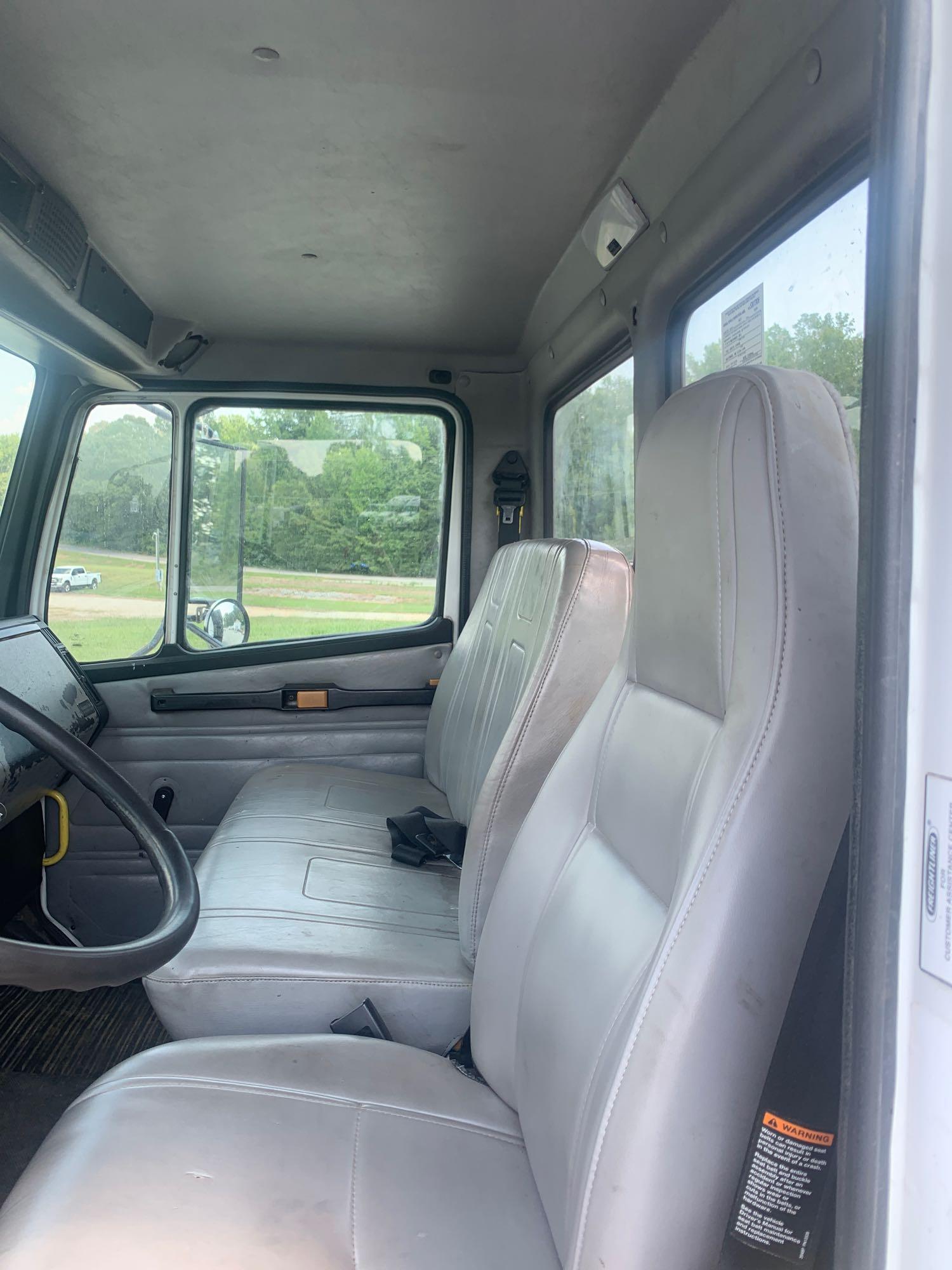 2002 Freightliner FL70 S/A Grapple Dump Truck