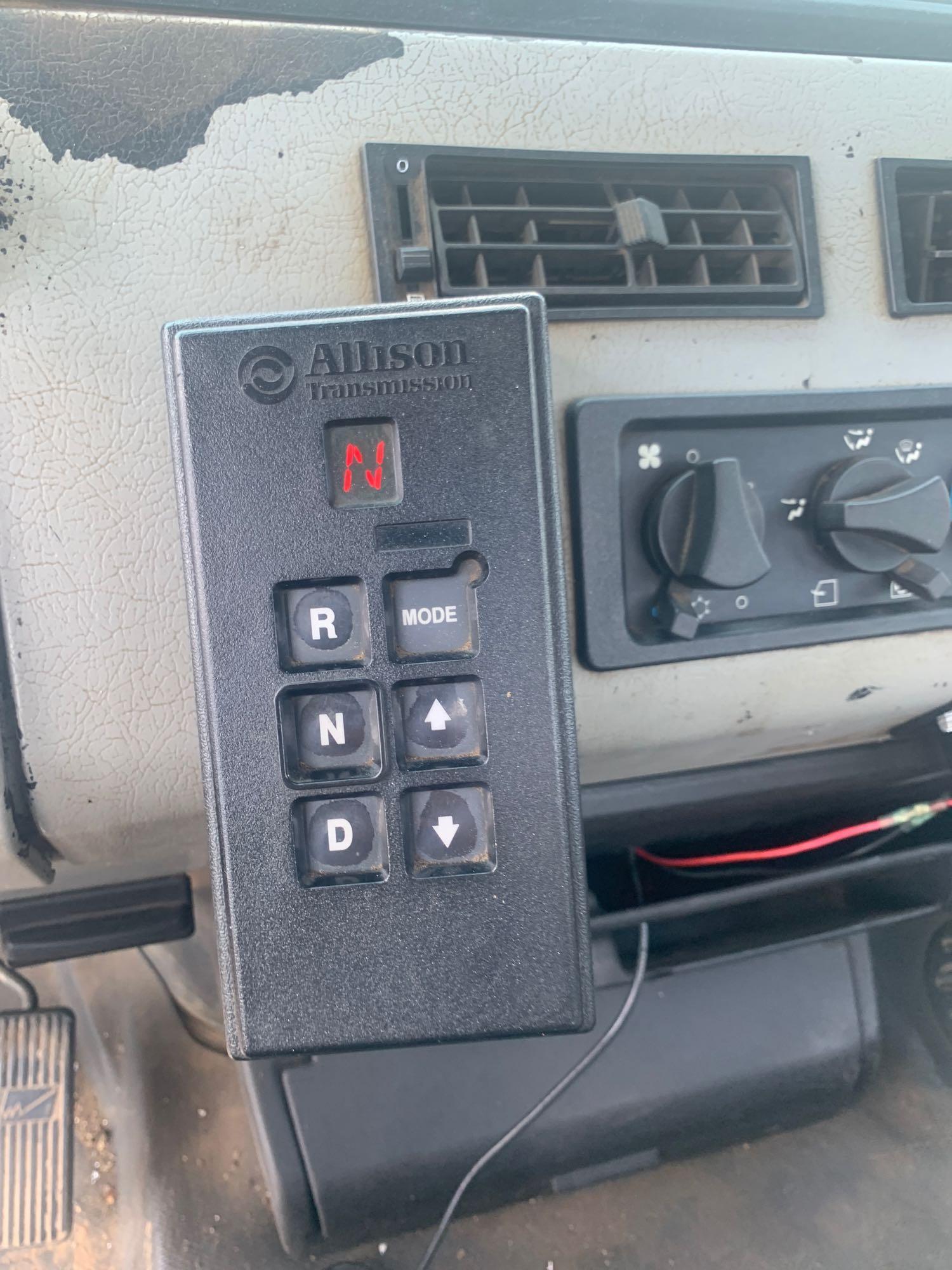 2002 Freightliner FL70 S/A Grapple Dump Truck