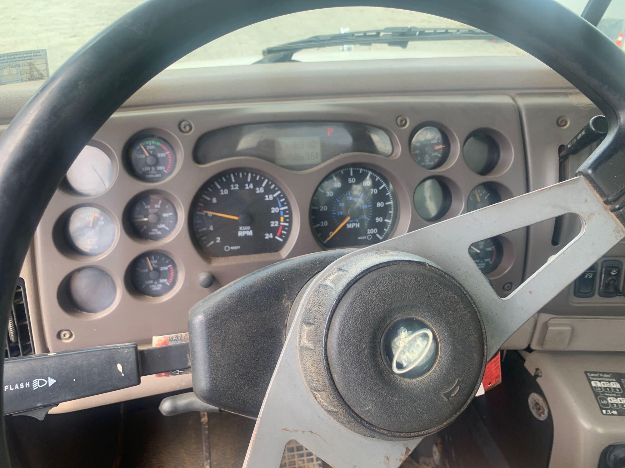 2006 Mack CHN613 T/A Truck Tractor