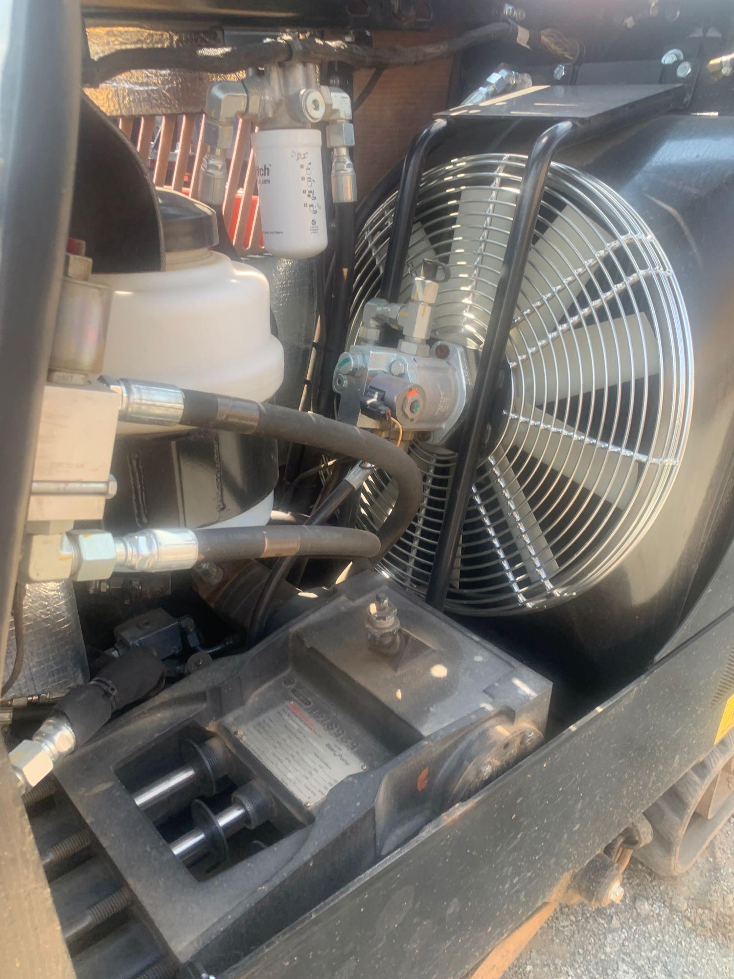 2020 Ditch Witch JT20 Directional Drill