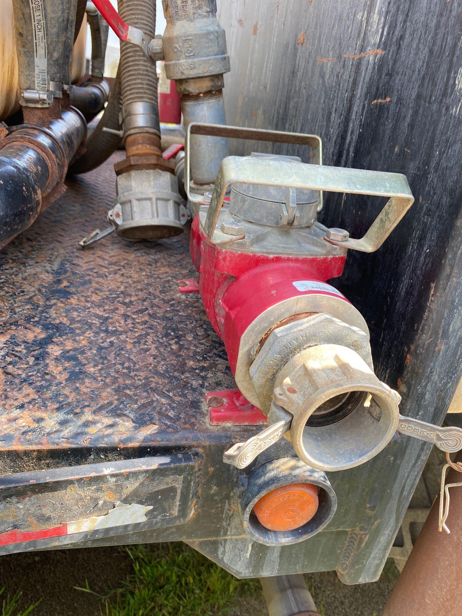 2003 Sterling L9500 T/A Mud Mixer Truck