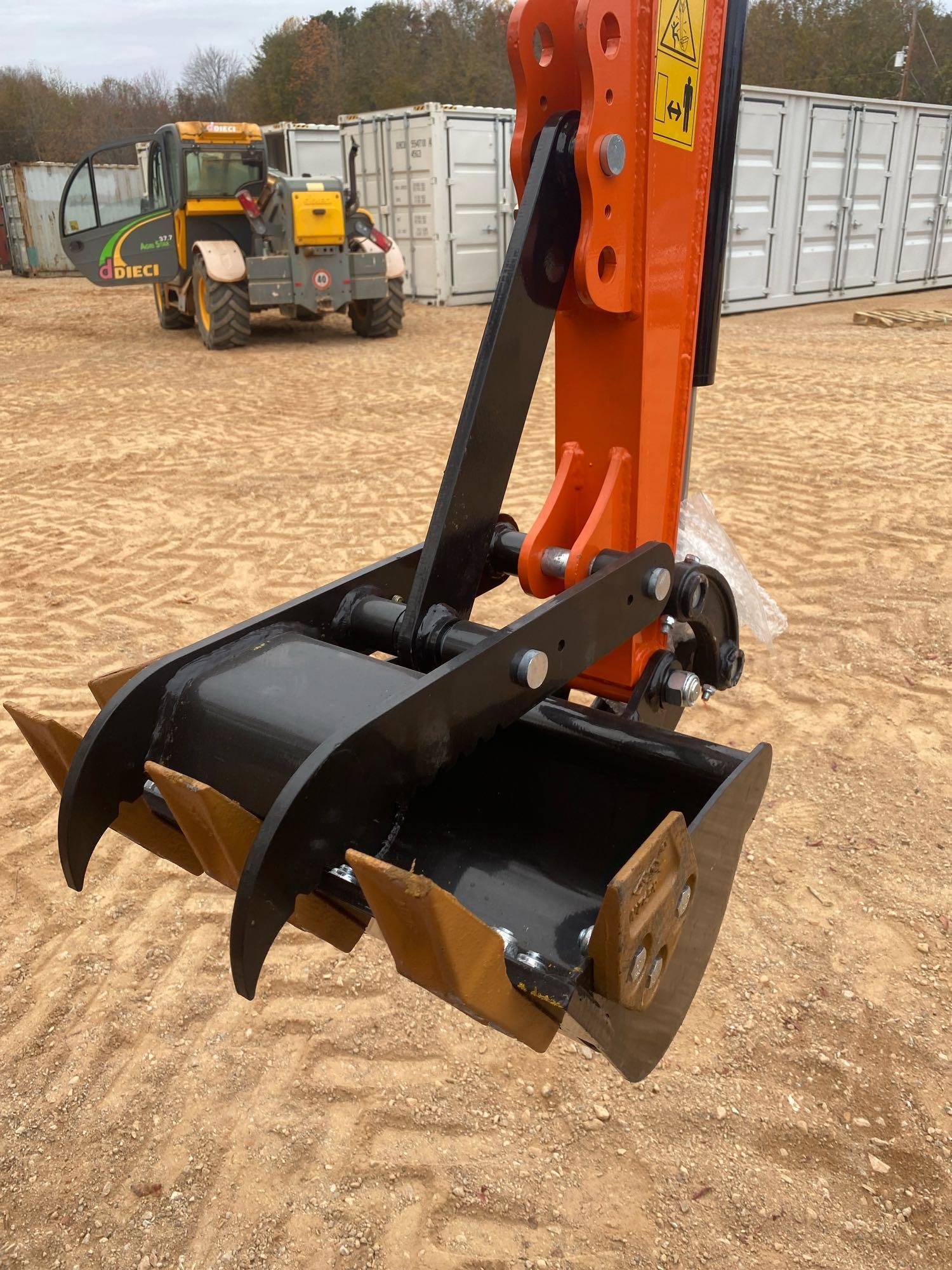 AGT QH12 Mini Excavator