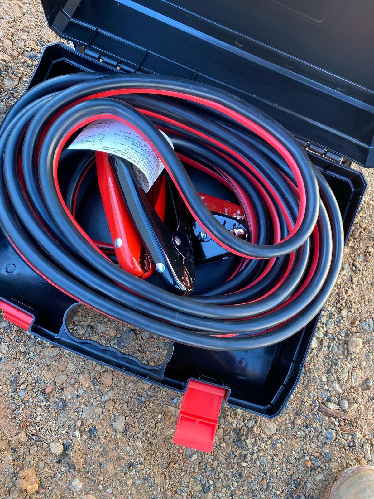 New 25ft 800 amp extra heavy duty booster cables