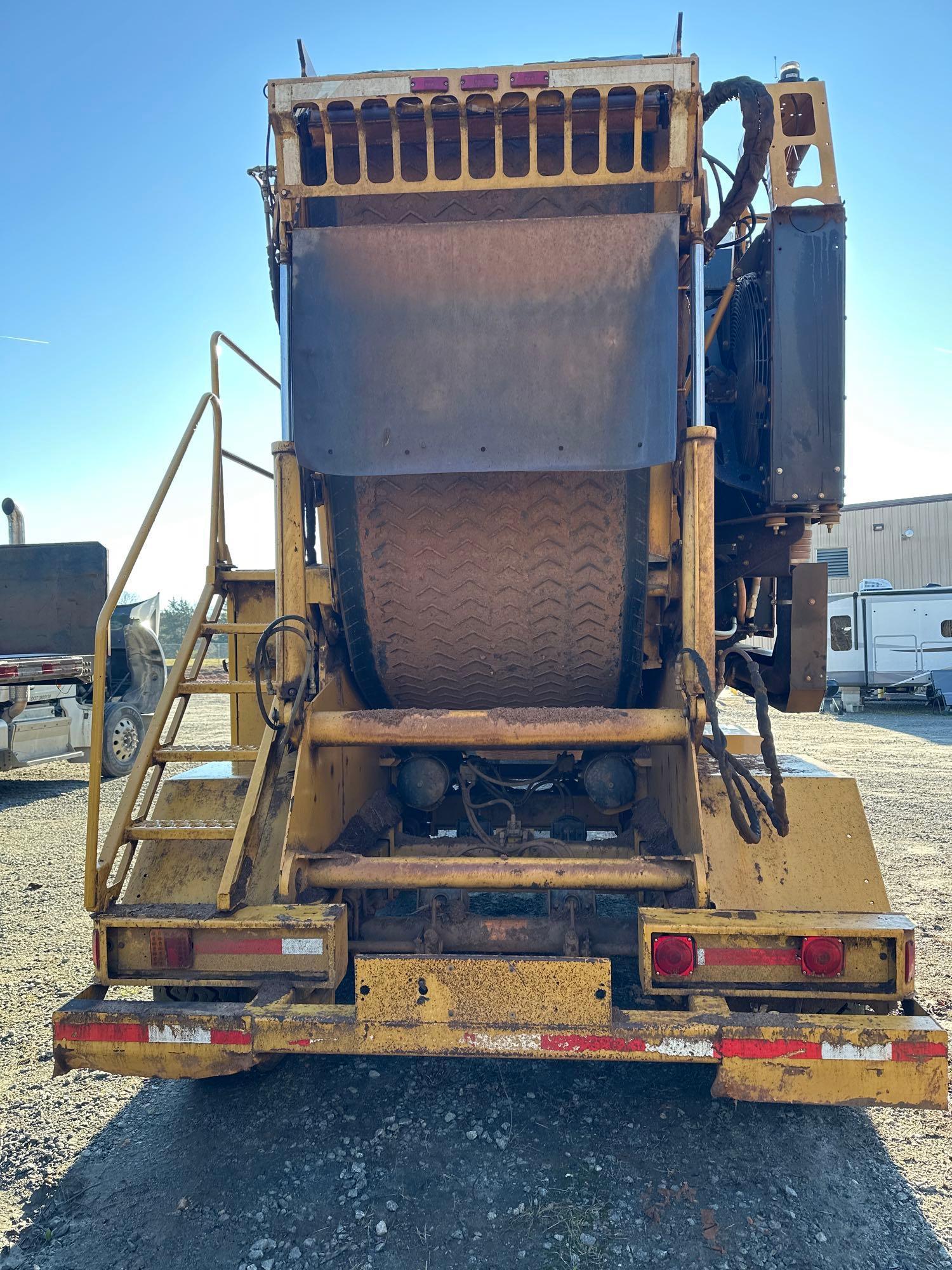 2015 VERMEER HG6000 PORTABLE HORIZONTAL GRINDER