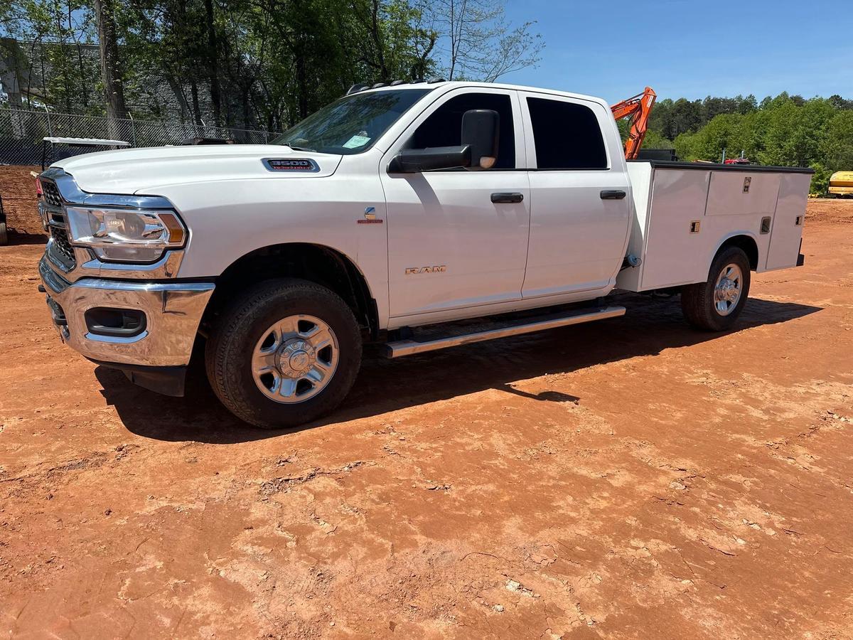 2019 DODGE RAM 3500 S/A CREW CAB SERVICE BODY TRUCK