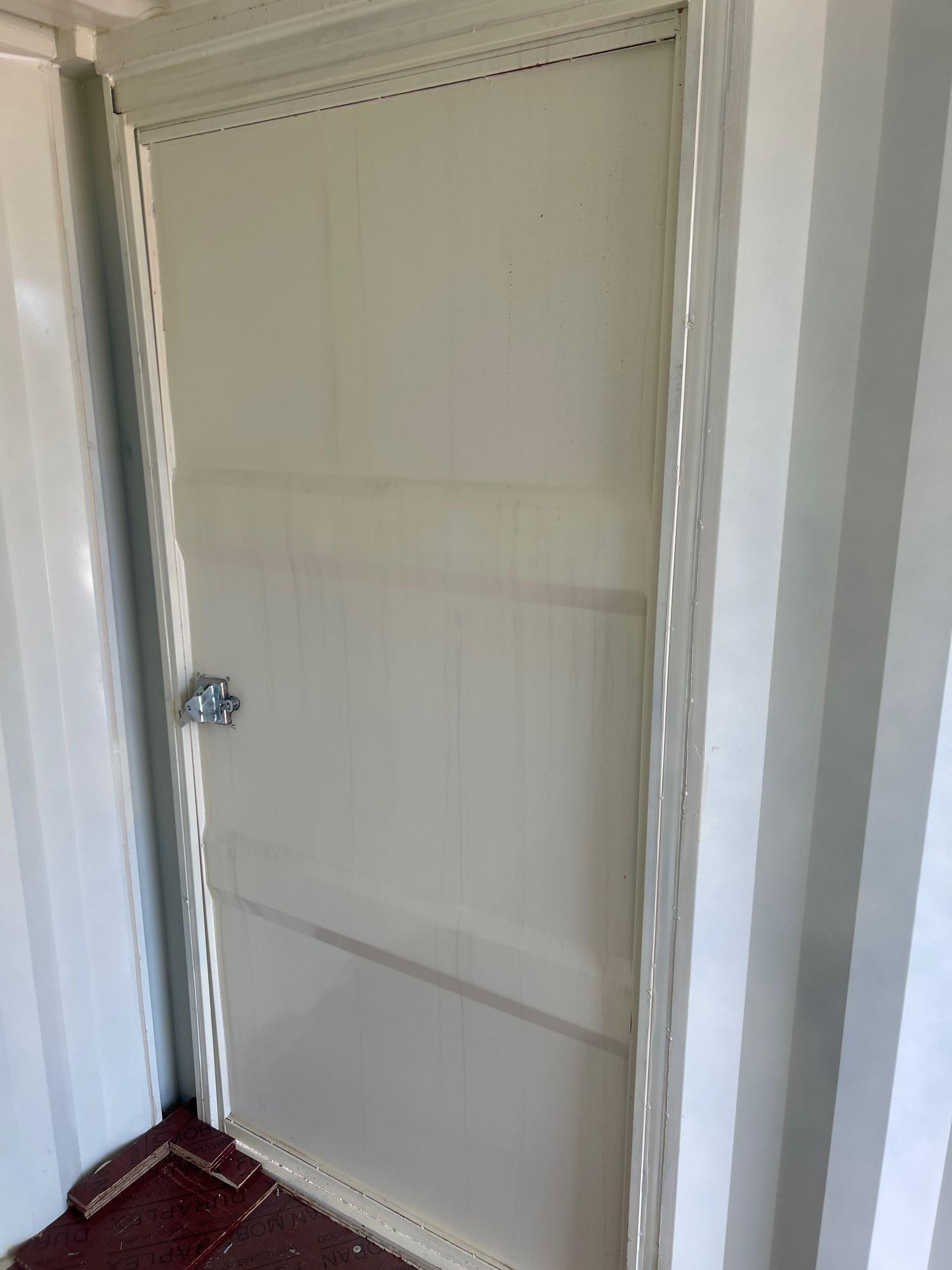 11FT 9IN OFFICE/STORAGE CONTAINER