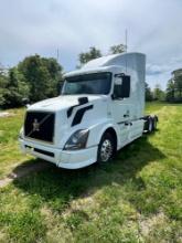 2011 VOLVO VNL647630 D13 T/A SLEEPER TRUCK TRACTOR