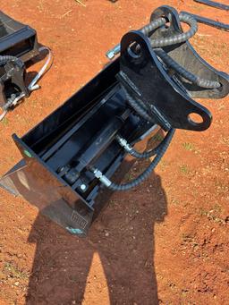 FUTURE 5T 35IN EXCAVATOR SWIVEL BUCKET