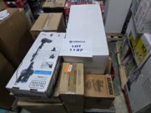 Mixed Pallet, Many Bissell, Hoover, Black & Decker, Eureka Vacuums and Accessories