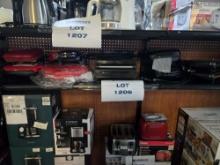 9 Units, George Foreman Store Display Electric Grills + 1 Betty Crocker Version