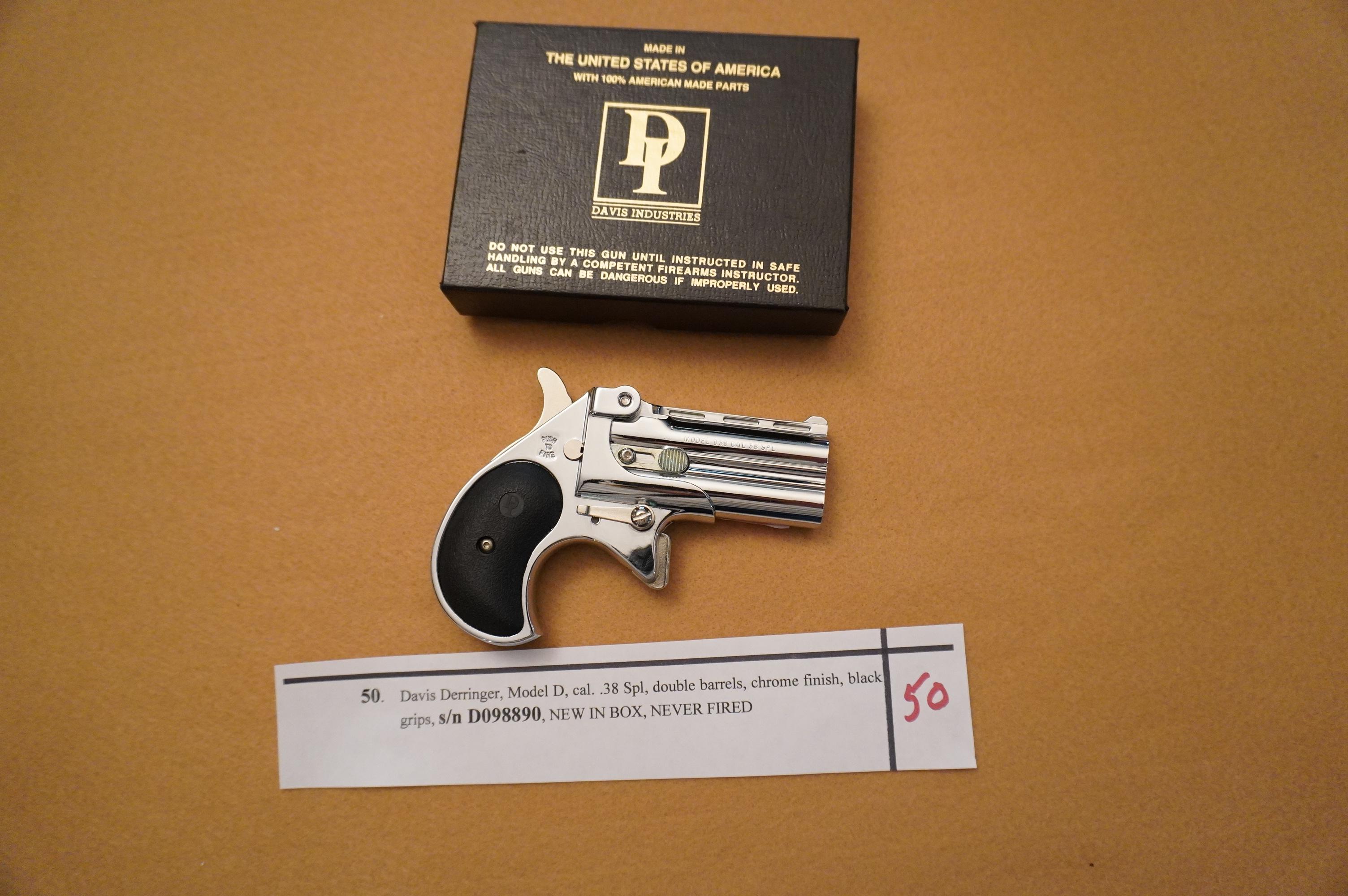 Davis Derringer Model D .38 Special