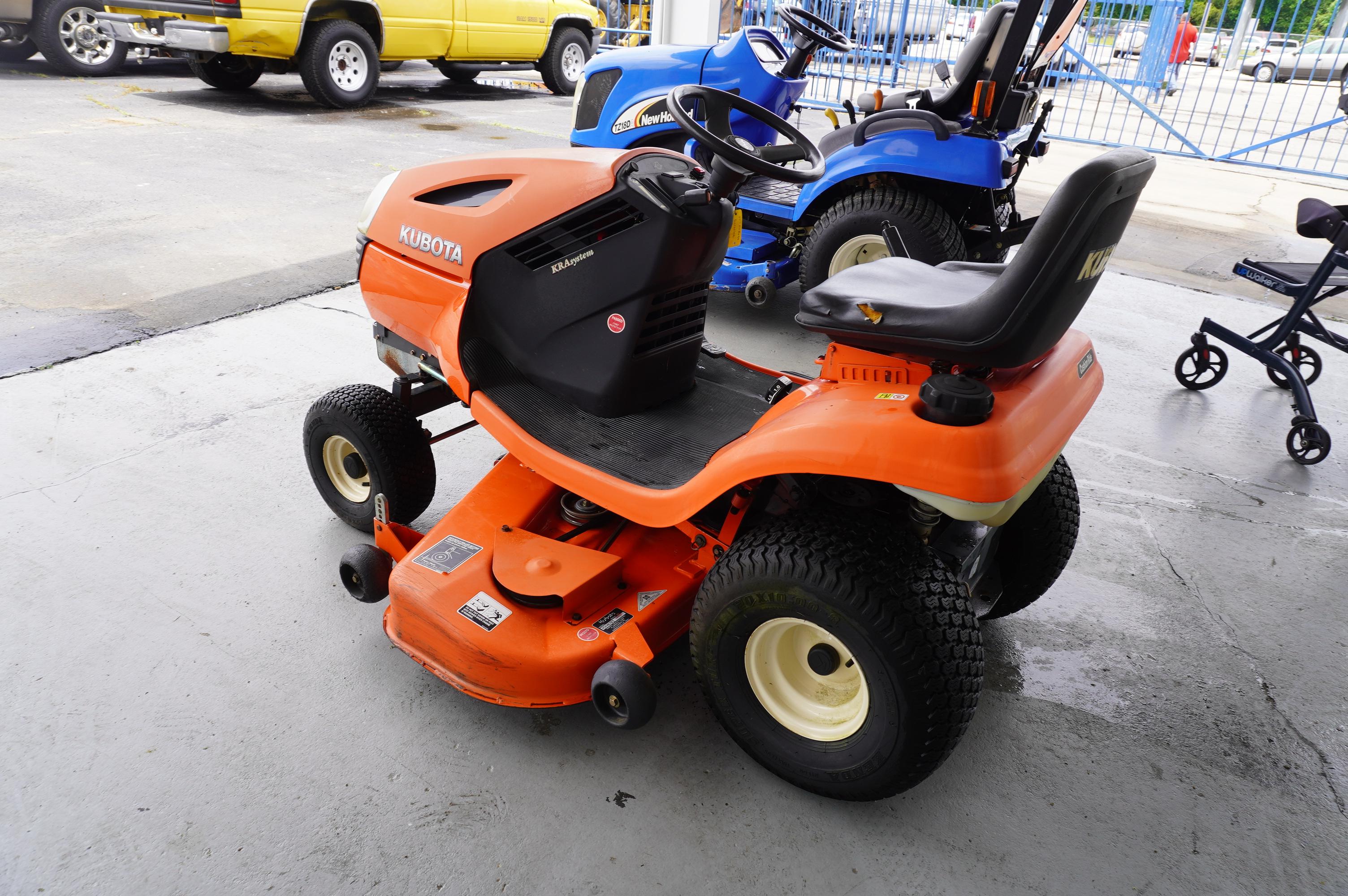 T1870 19HP Kubota Riding Mower