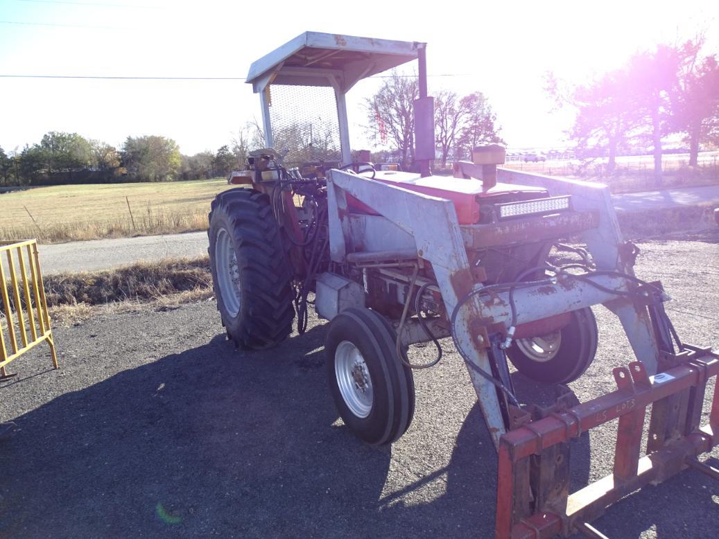 Tractor W/ Front-End Loader