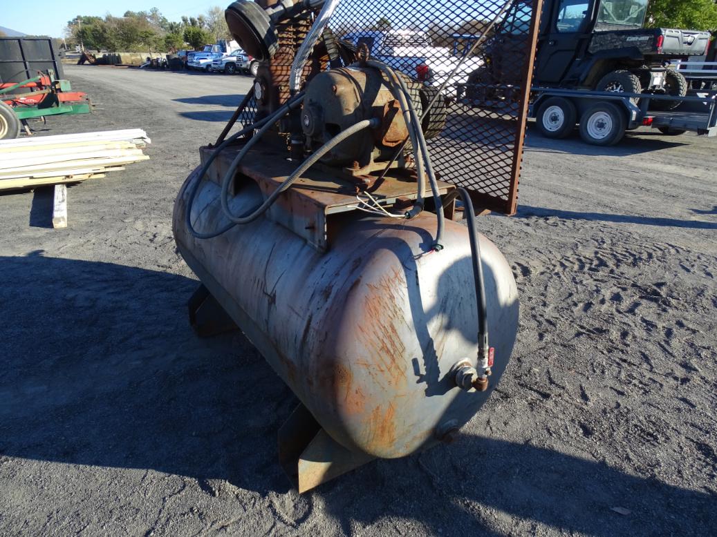 Quincy Air Compressor