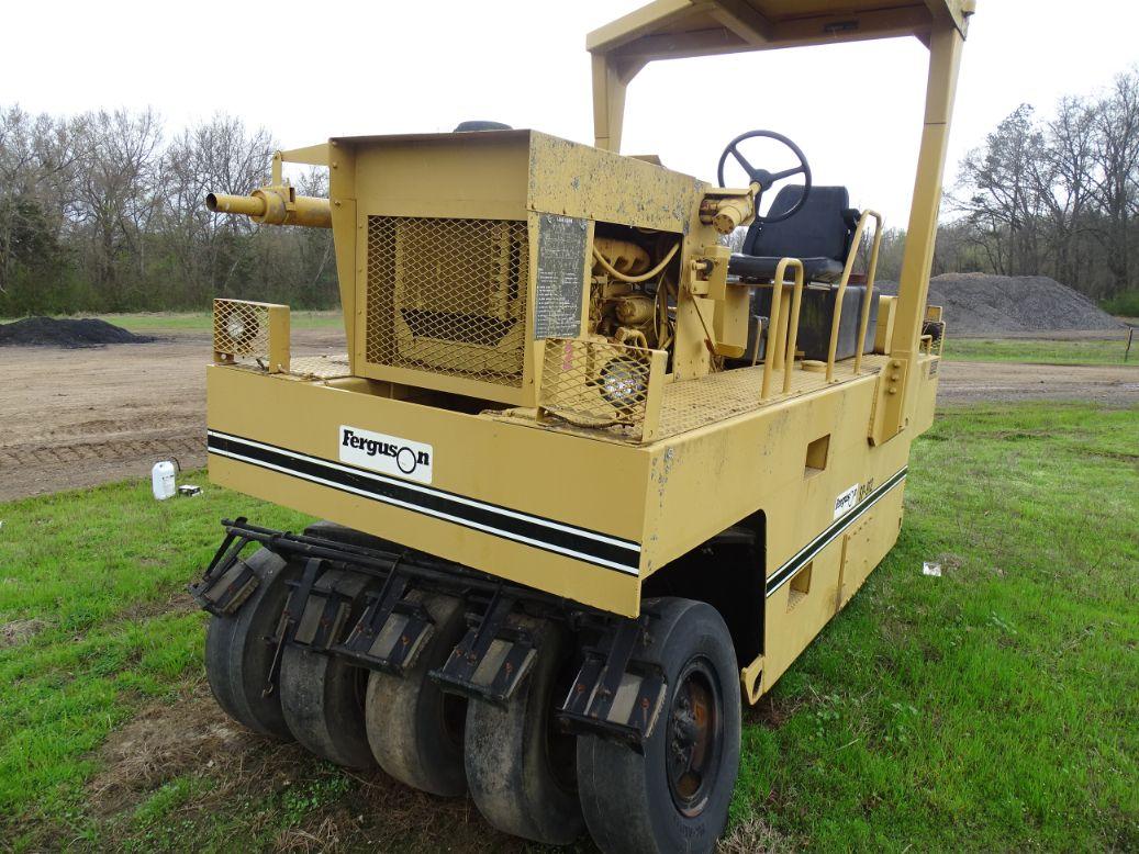 FERGUSON SP-912 PNEUMATIC COMPACTOR